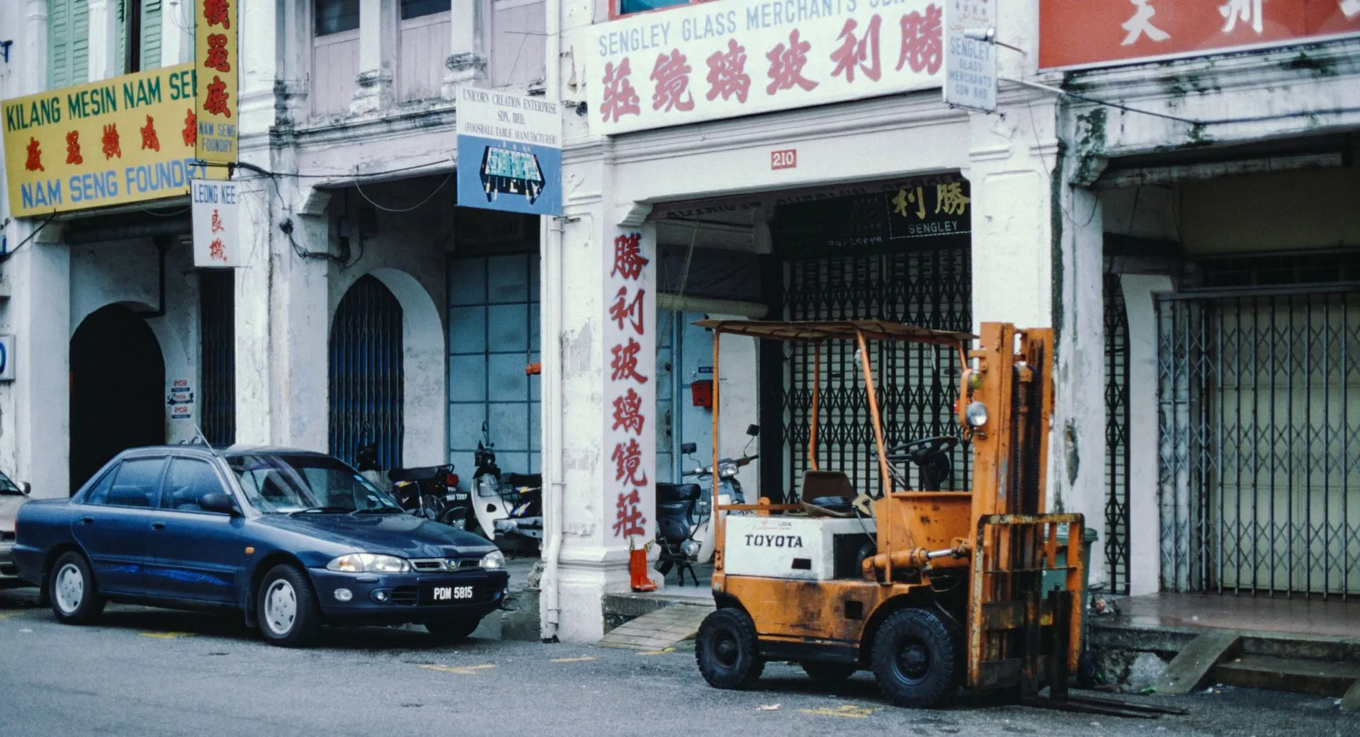 Preserving Historic Buildings: Maintenance Challenges and Modern Solutions