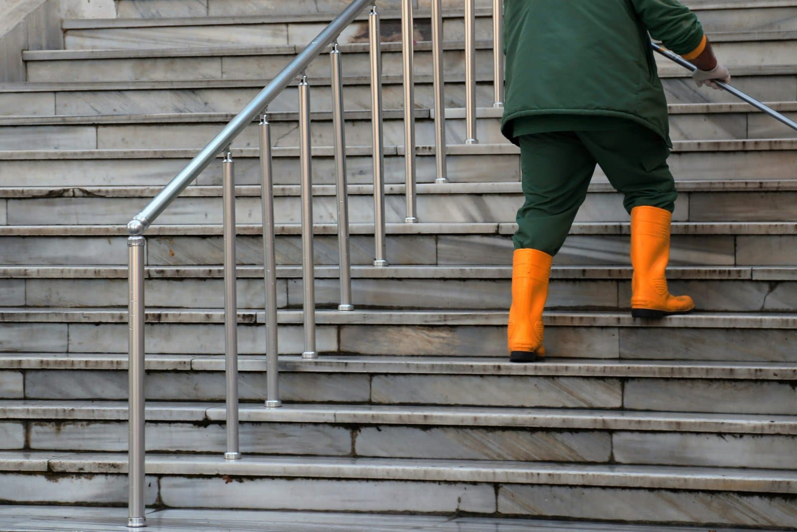 Green Cleaning Practices for Commercial Buildings