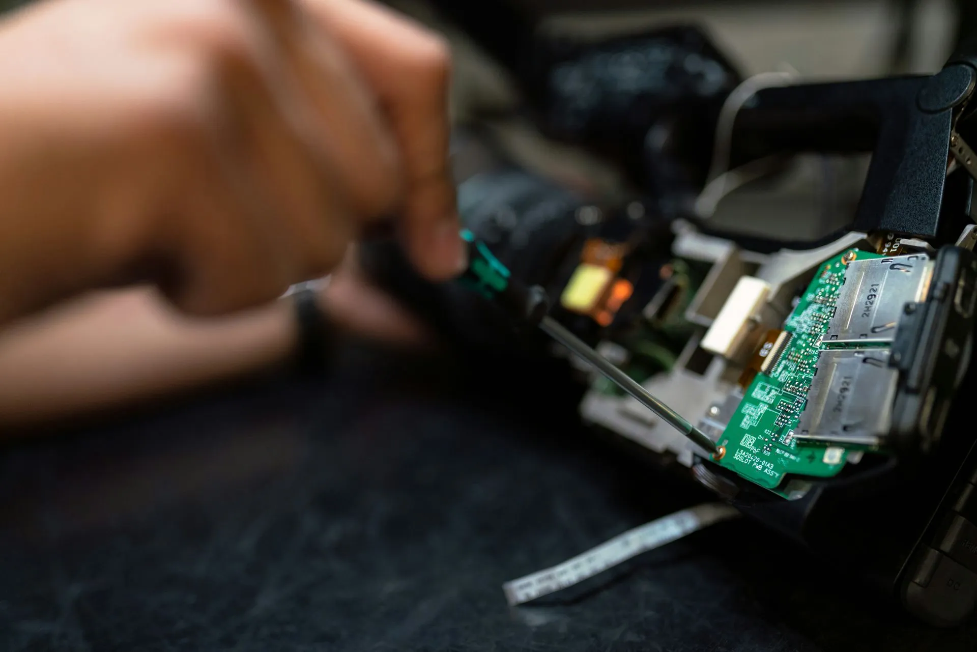 Industrial Automation: Navigating the Impact of Technology on Jobs