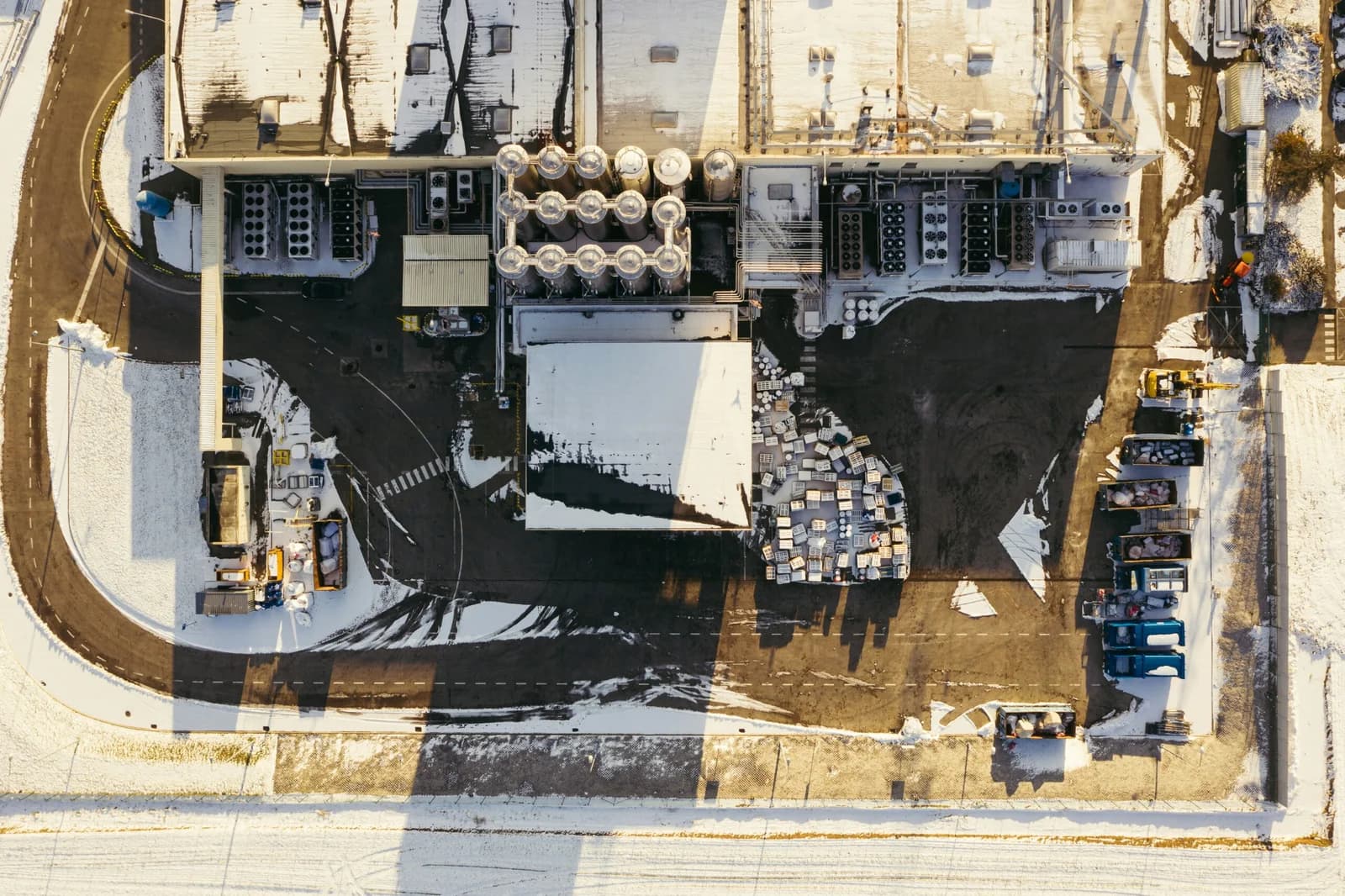 Industrial Facility Dismantling: Challenges & Solutions